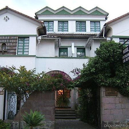 Hotel Los Alpes 키토 외부 사진