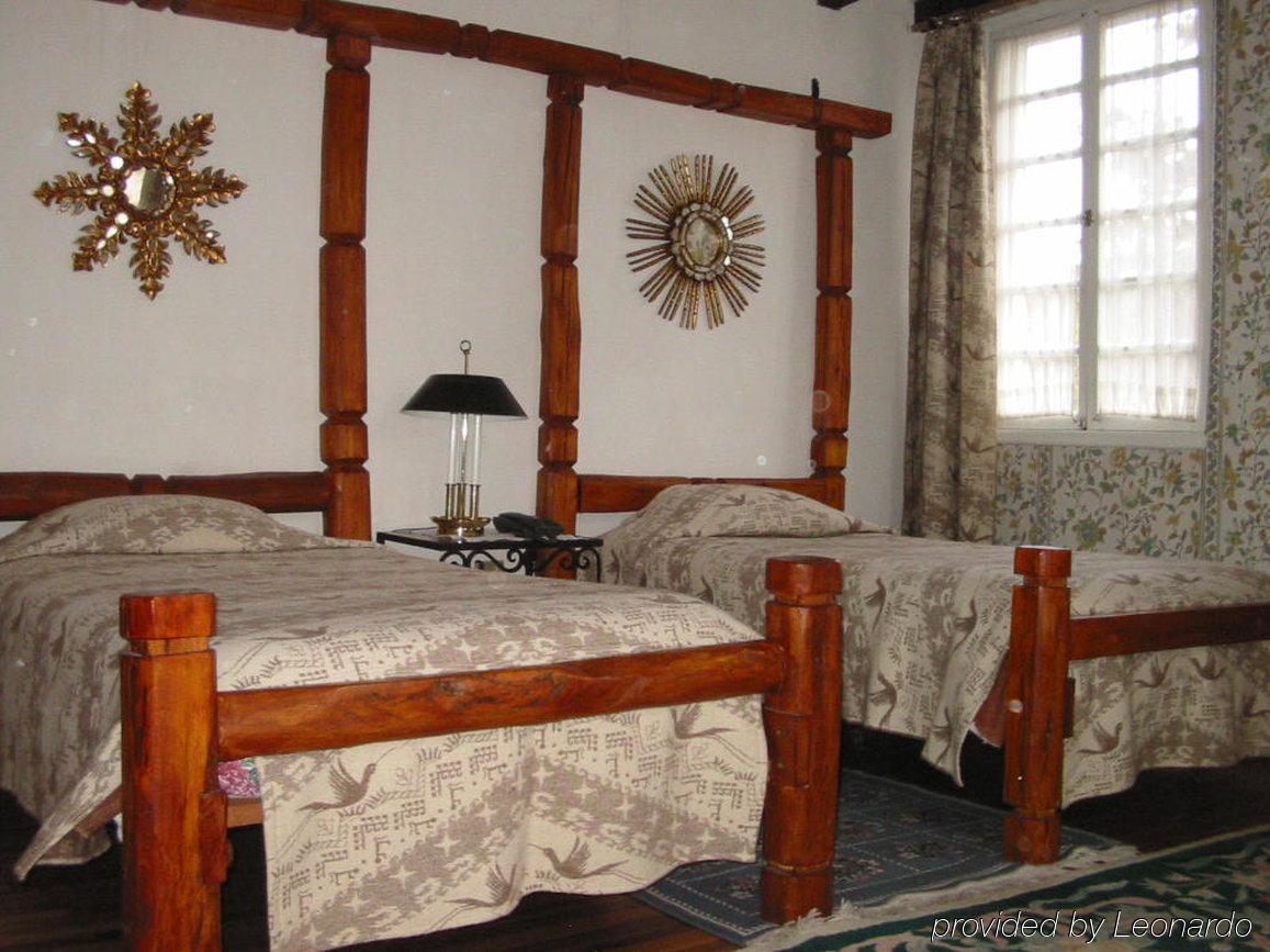 Hotel Los Alpes 키토 객실 사진